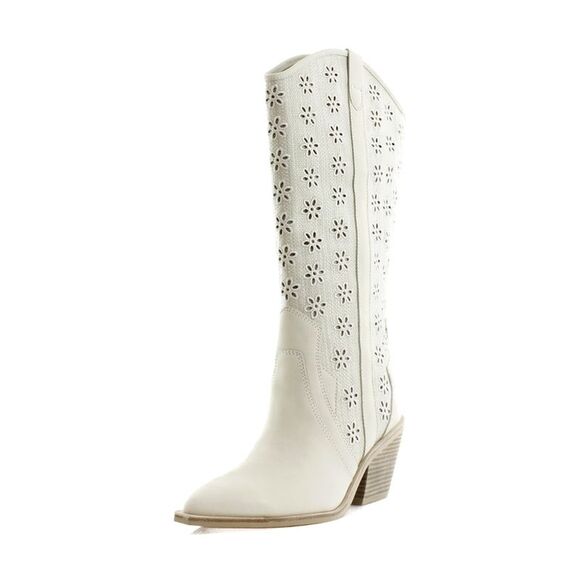 Dolce Vita Navene Oatmeal Floral Eyelet - Picture 3 of 8